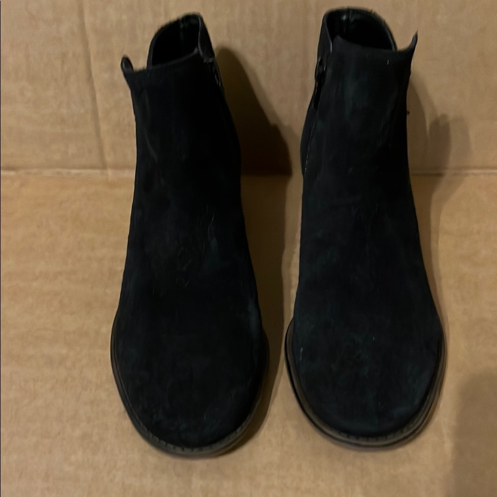 Chelsea & Violet Black Ankle Boots